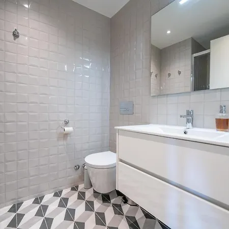 Trindade Duplex By Amber Star Rent Lägenhet Oporto