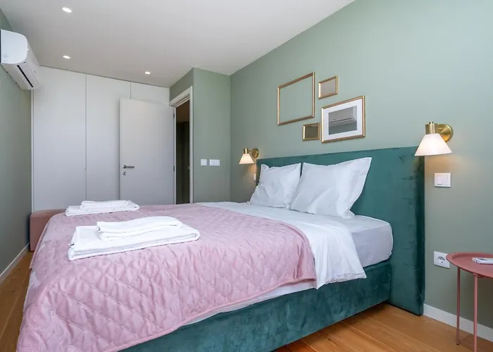 Trindade Duplex By Amber Star Rent Porto