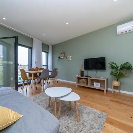 Trindade Duplex By Amber Star Rent * 포르투